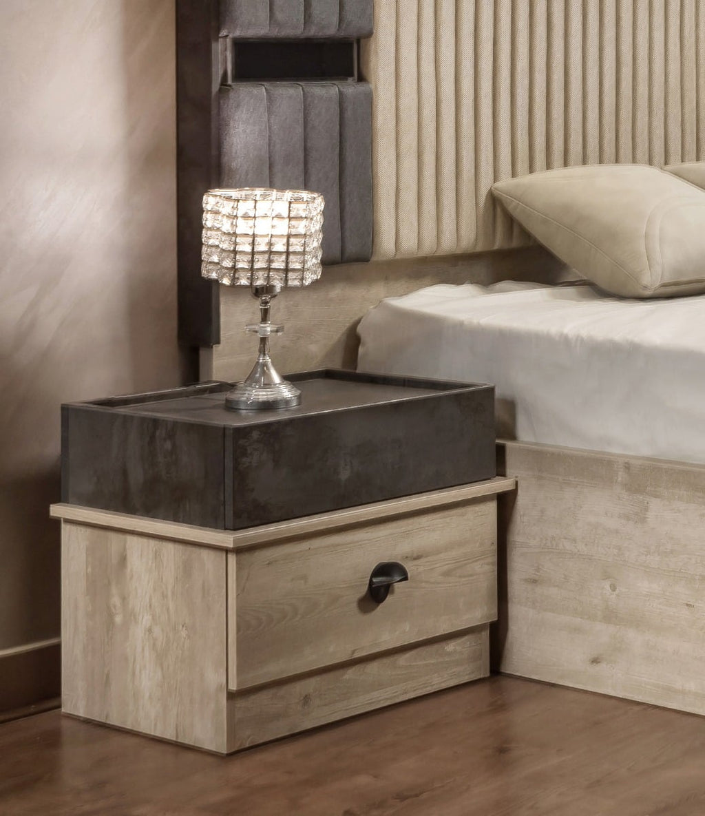 6-piece counter good wood bedroom set - off-white and black