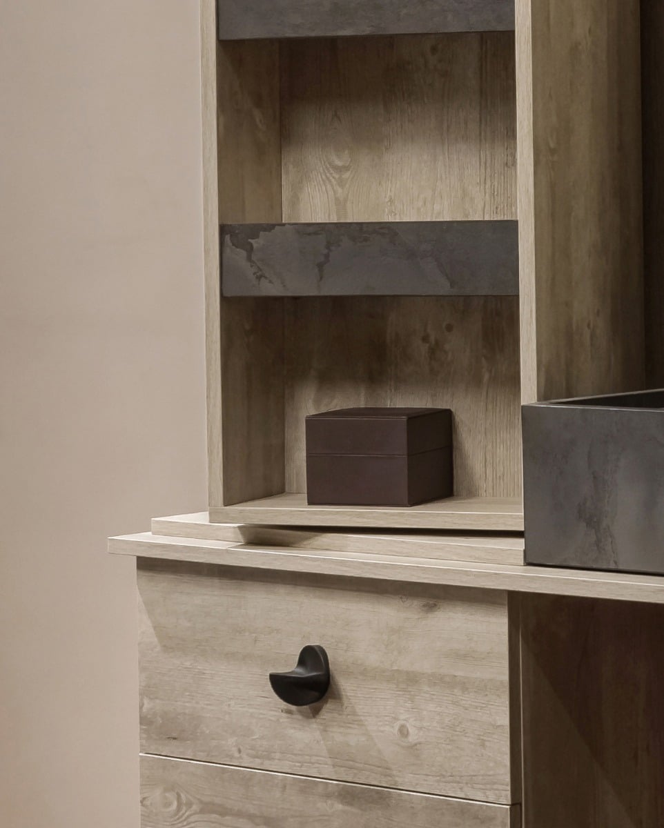 6-piece counter good wood bedroom set - off-white and black