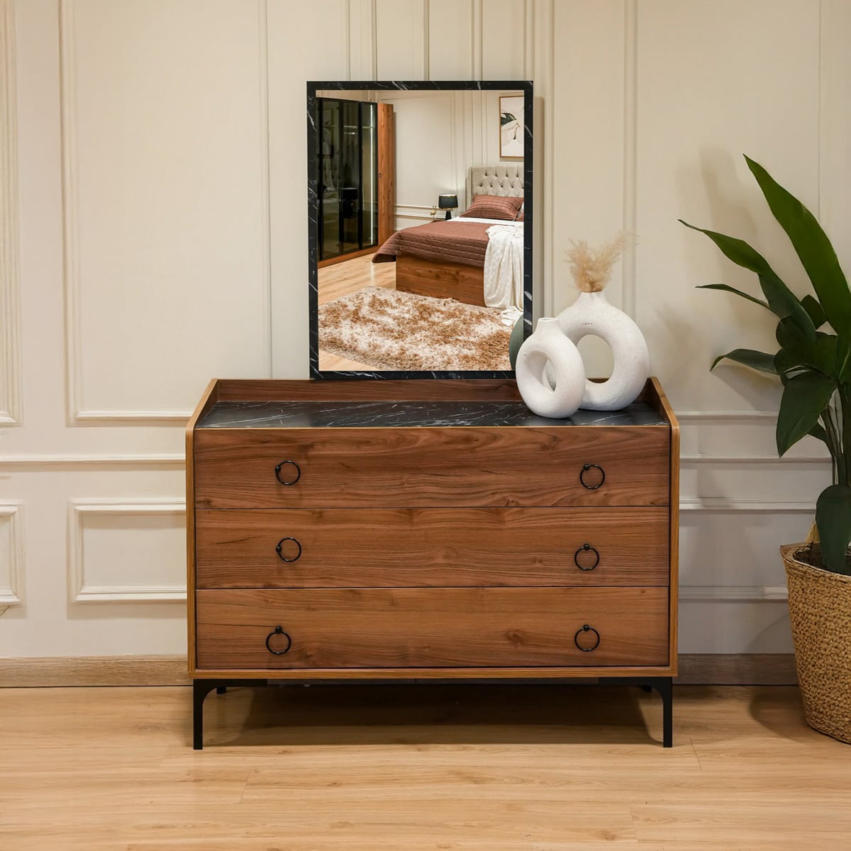 Brown Counter Wood bedroom set - 5 pieces